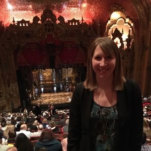 Meet your Posher, Leanne